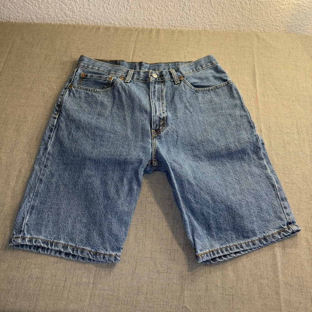 Levi's 505™ Regular Fit Denim Long Shorts –‎ Men's W34 Pre-owned